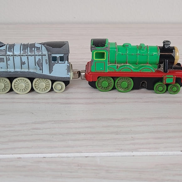 Thomas the Tank Engine Diecast Metal Spencer and Percy 2002 Learning Curve - Picture 5 of 9